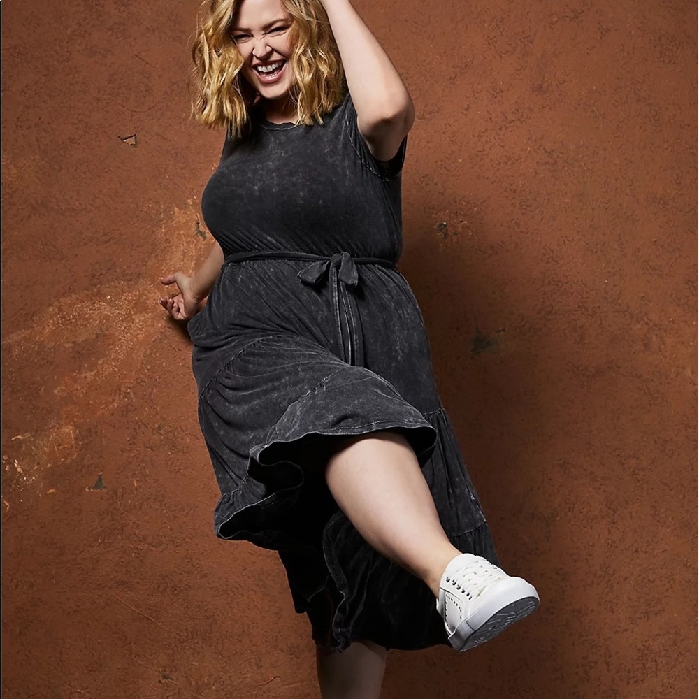 Torrid Super Soft mineral wash midi dress 18/20
